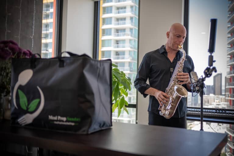 Influencer meal-prep service.