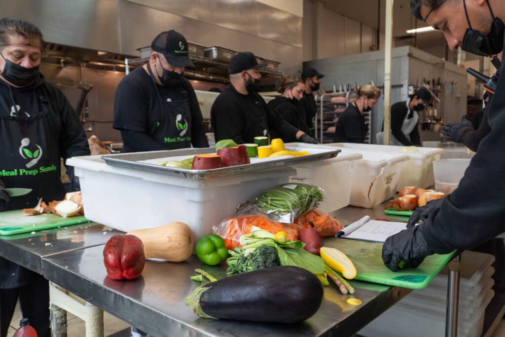 Chef-prepared meals that begin with organic nutrients