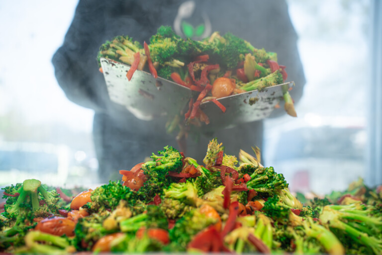 Fresh ingredients and chef-crafted meals for fat burning.