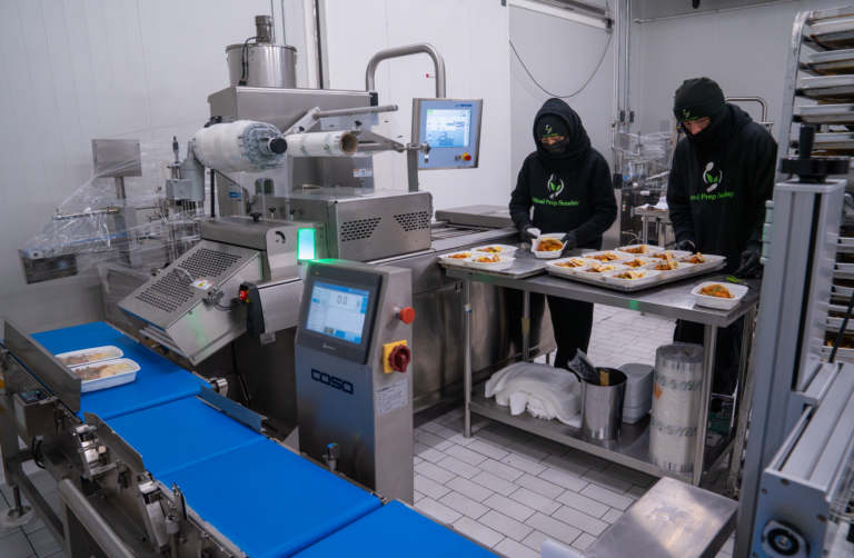 Science-backed and meticulously created meal prep containers.